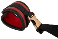 Bad Kitty Neck to Wrist Bondage Set