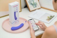 Lovense Hyphy Vibrator mit 2 Motoren beidseitig verwendbar